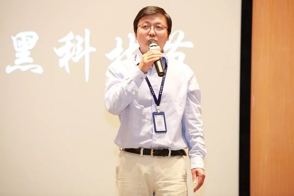湃?？萍?，黑科技